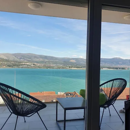 Lägenhet Luxury View Trogir